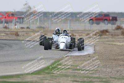 media/Oct-25-2025-CalClub SCCA (Sat) [[34c778dfbe]]/Group 5/Qualifying/